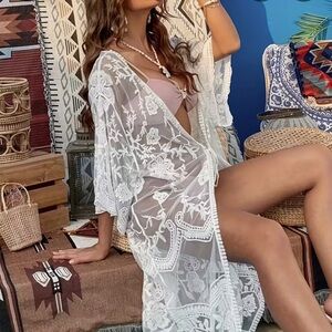 BOHEMIAN Embroidered White Lace Kimono Beach Cover-Up NIB